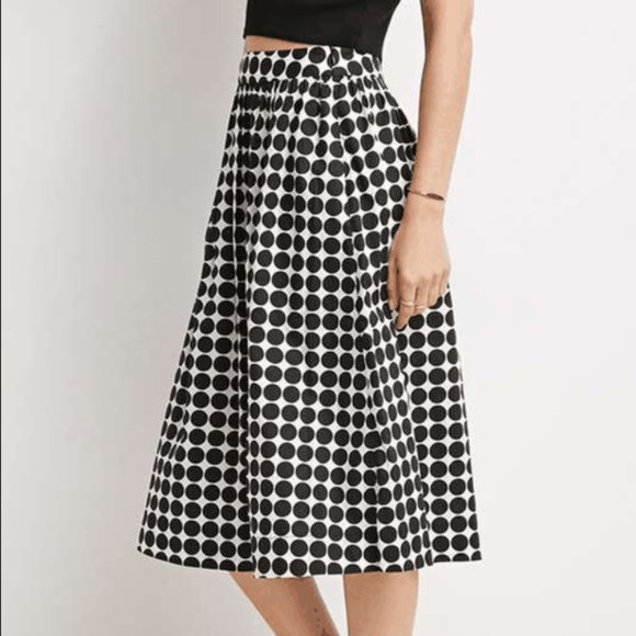 Forever 21 Contemporary Polka Dot midi skirt - Picture 3 of 9